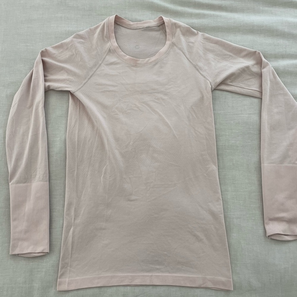 Swiftly Tech Long Sleeve Running Shirt 2.0